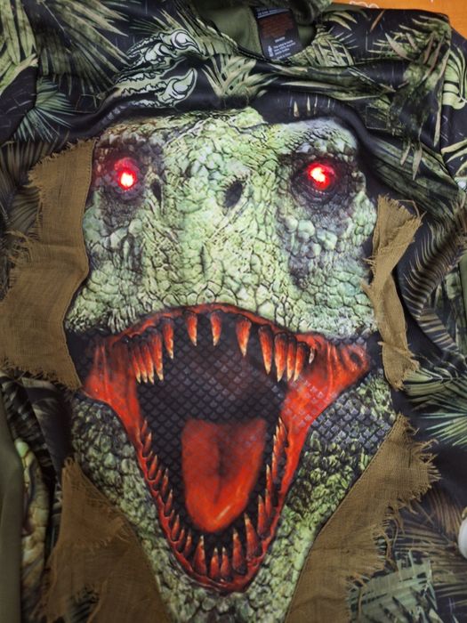 Костюм динозавра на 7-8 лет