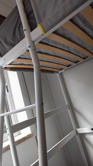 Cama alta VITVAL da IKEA (NOVA)