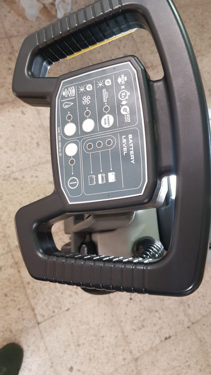 Sprzedam szorowarke do mycia podłóg  firmy Lavor Dynamic 45E