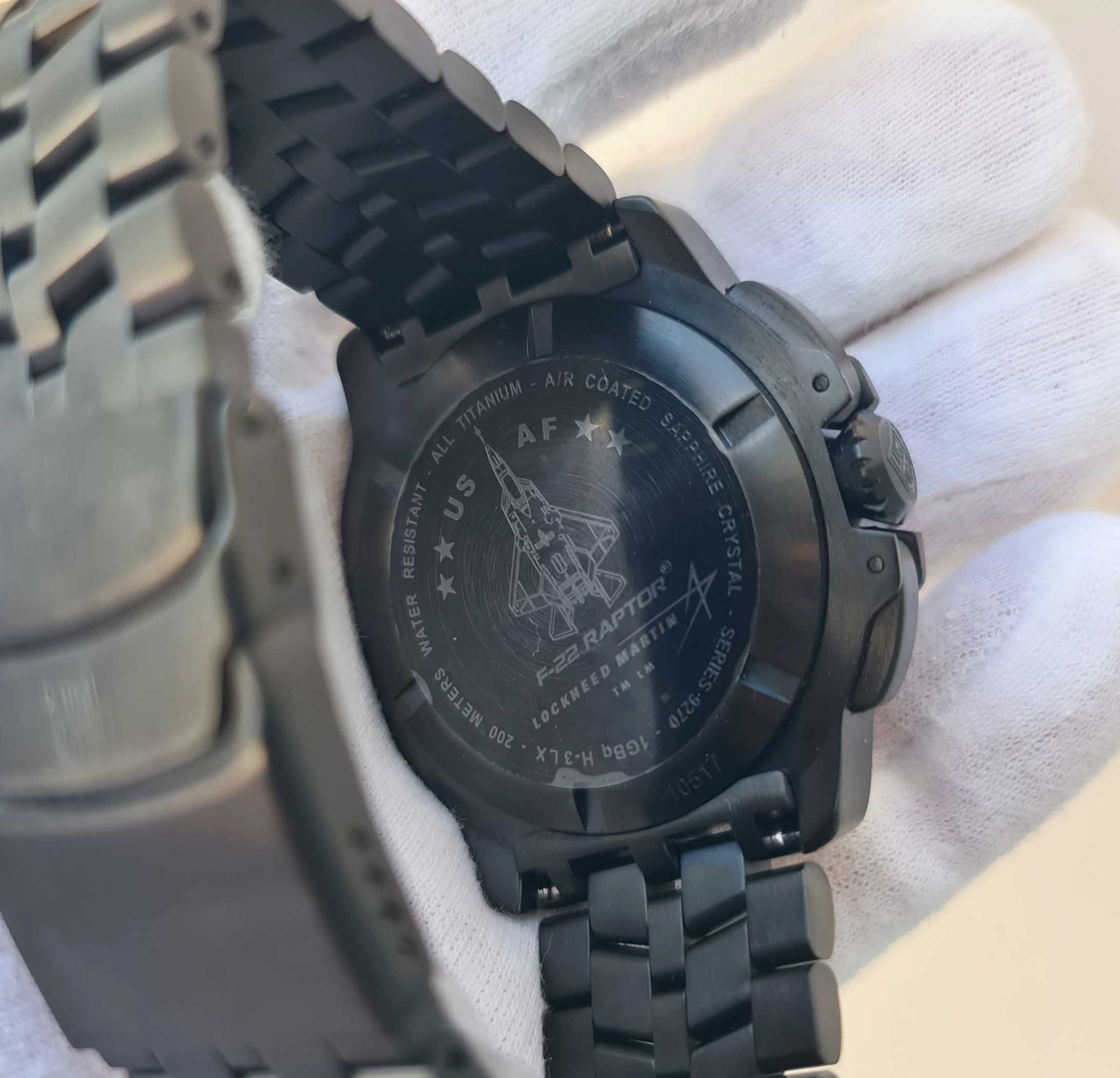 Чоловічий годинник Luminox XA.9272 F-22 Raptor Titanium Tritium Sapphi