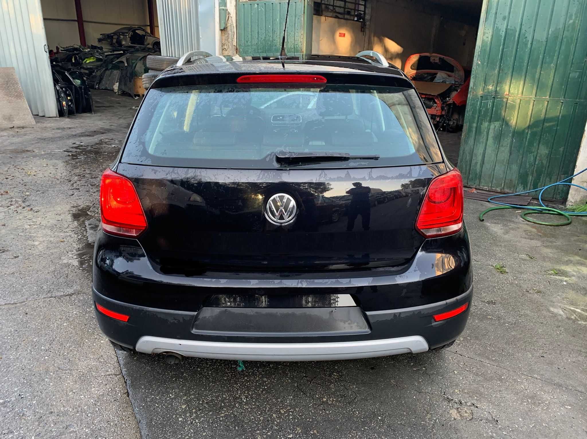 PARA PEÇAS VW CROSS POLO DE 2009