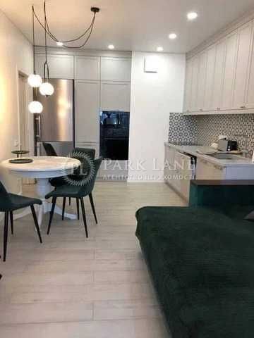 Продаж 2-кім  Сверстюка Євгена (Раскової Марини)  6а  Галактика