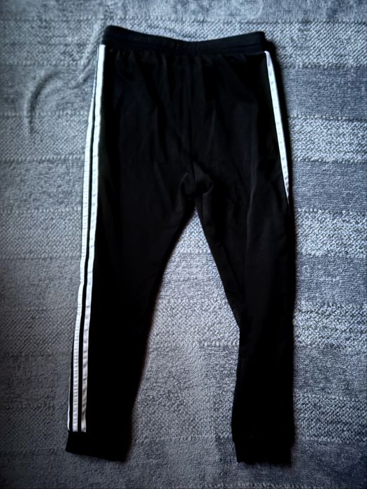 Spodnie dresowe dresy Adidas Originals Tiro czarne rozmiar XS