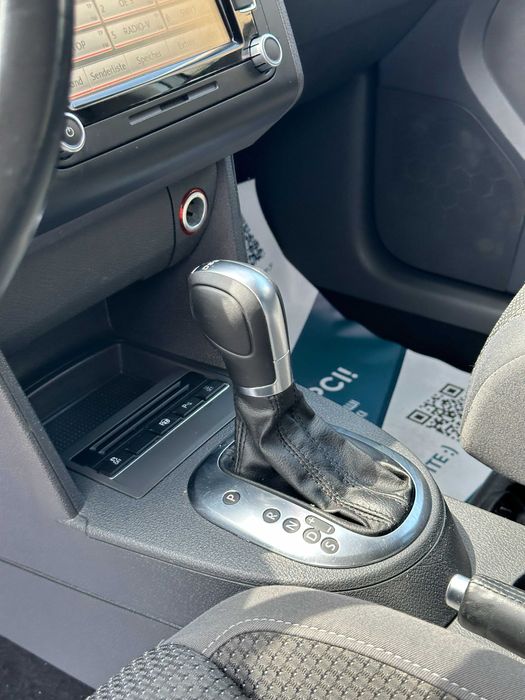 Продам Volkswagen Touran  2013 рік можлива розстрочка,кредит,обмін!