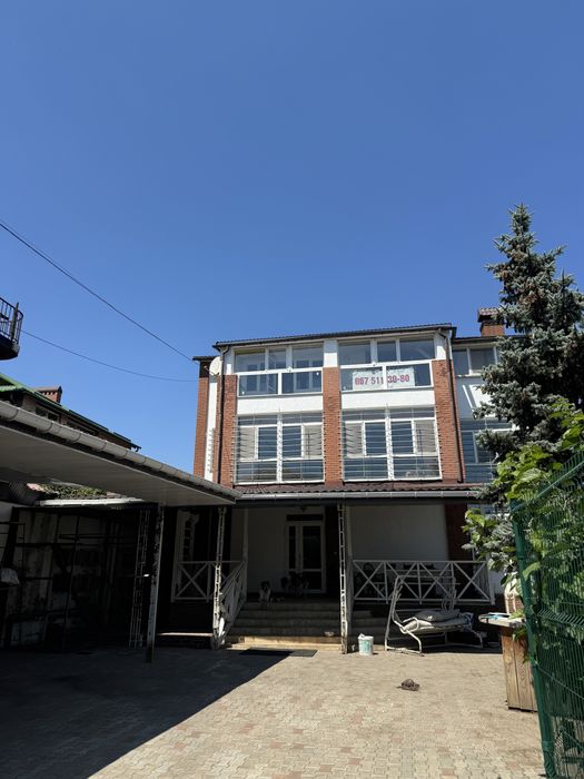 Продам дом в совиньоне ( у моря )