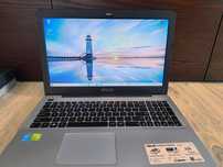 Laptop Asus A555L