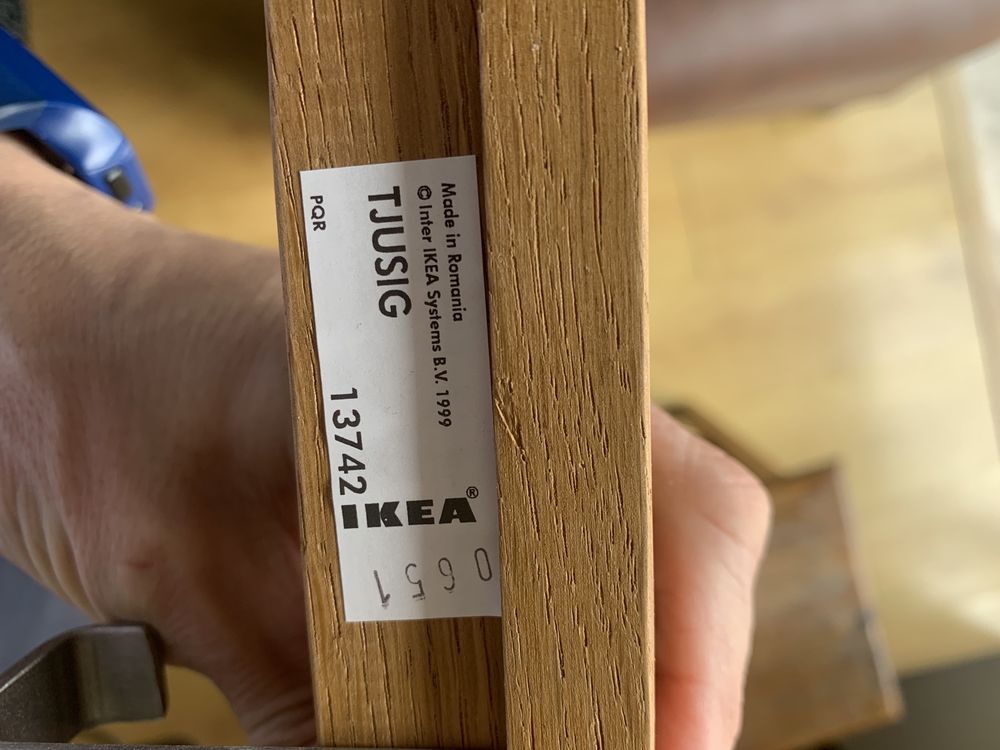 Cabide Ikea Tsusig em madeira