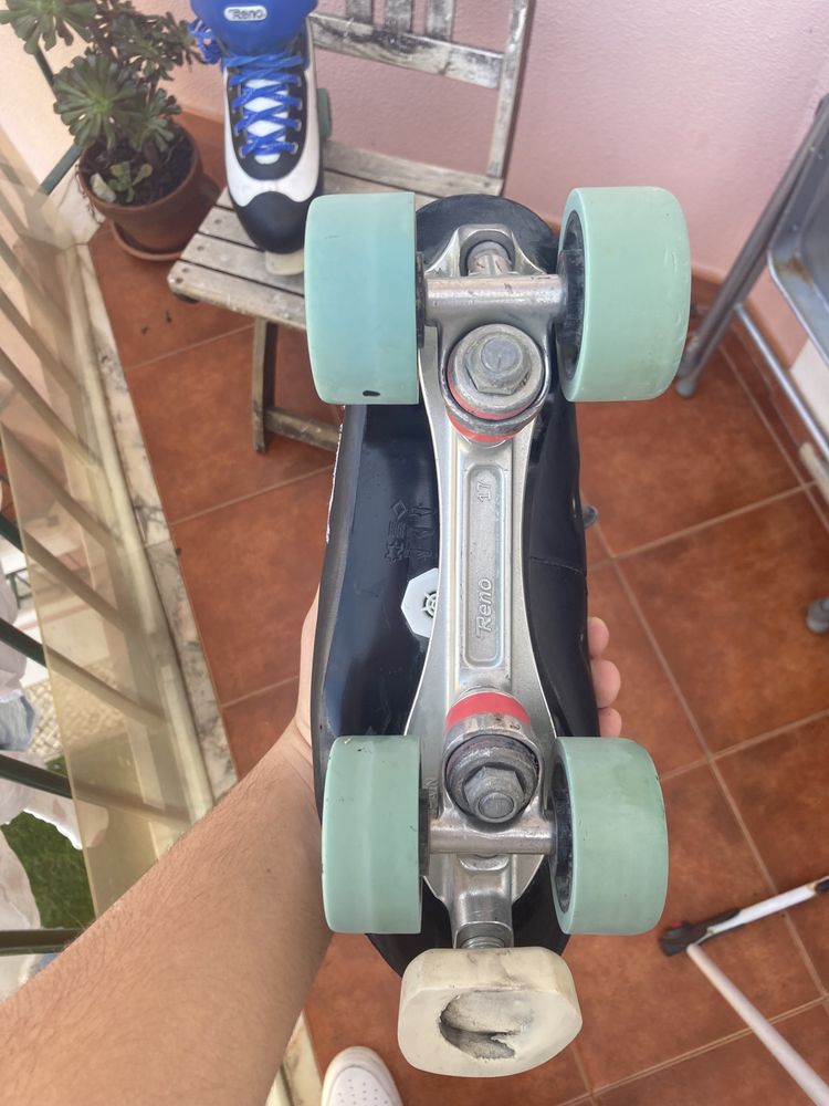 Patins de hoquei profissionais