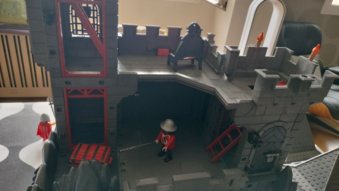 Playmobil Castelo da Rocha do Dragão