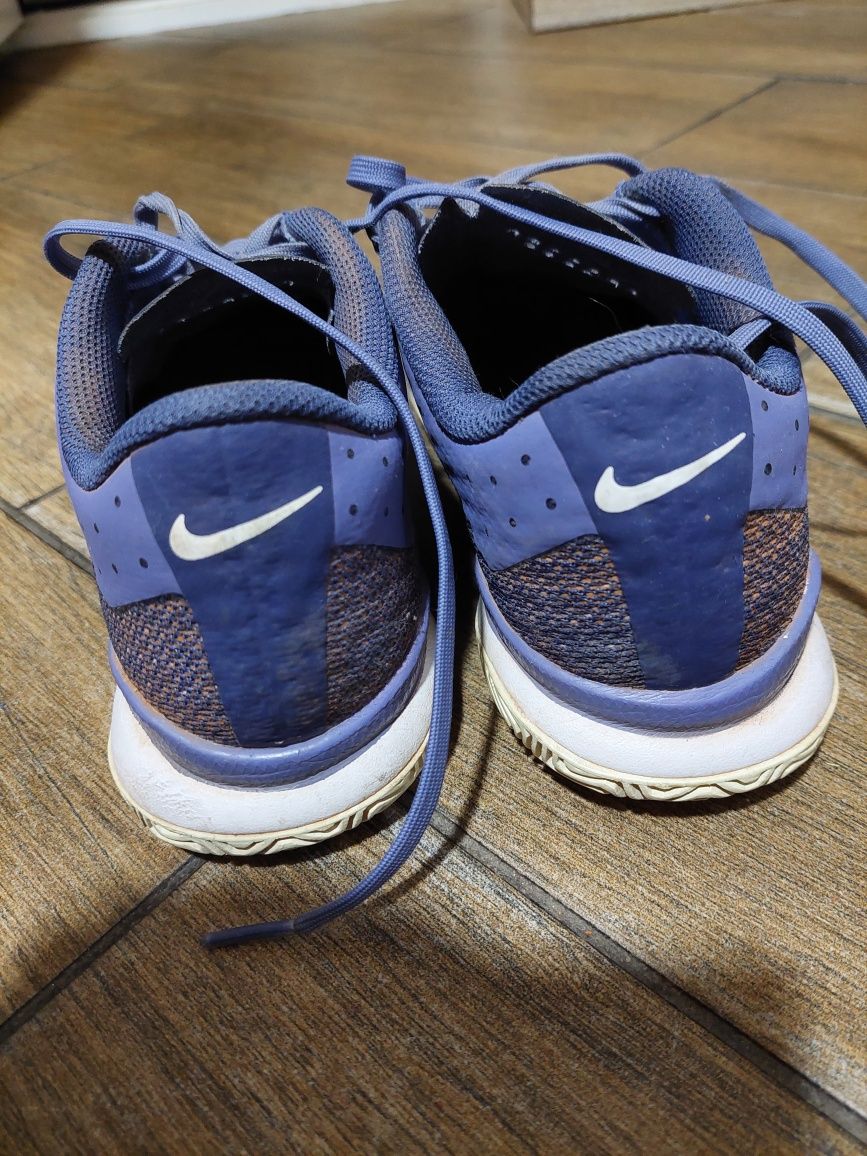 Кросівки Nike найк