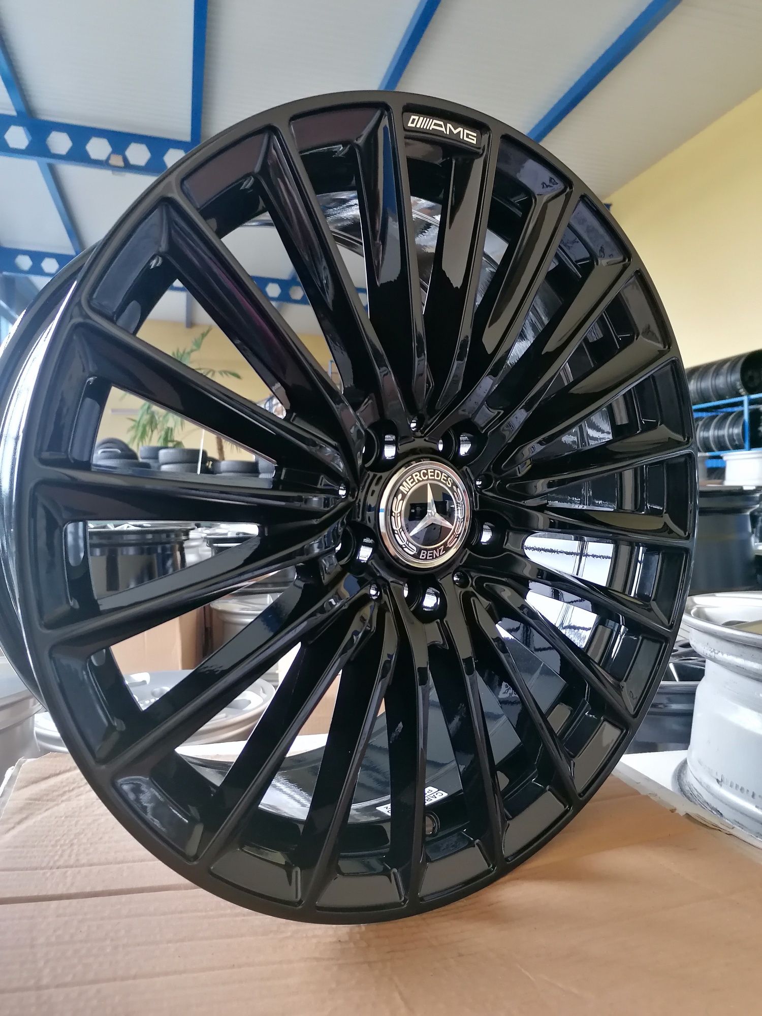 Felgi aluminiowe Mercedes C E S CLA GLC 19 cali  8,0 9,0