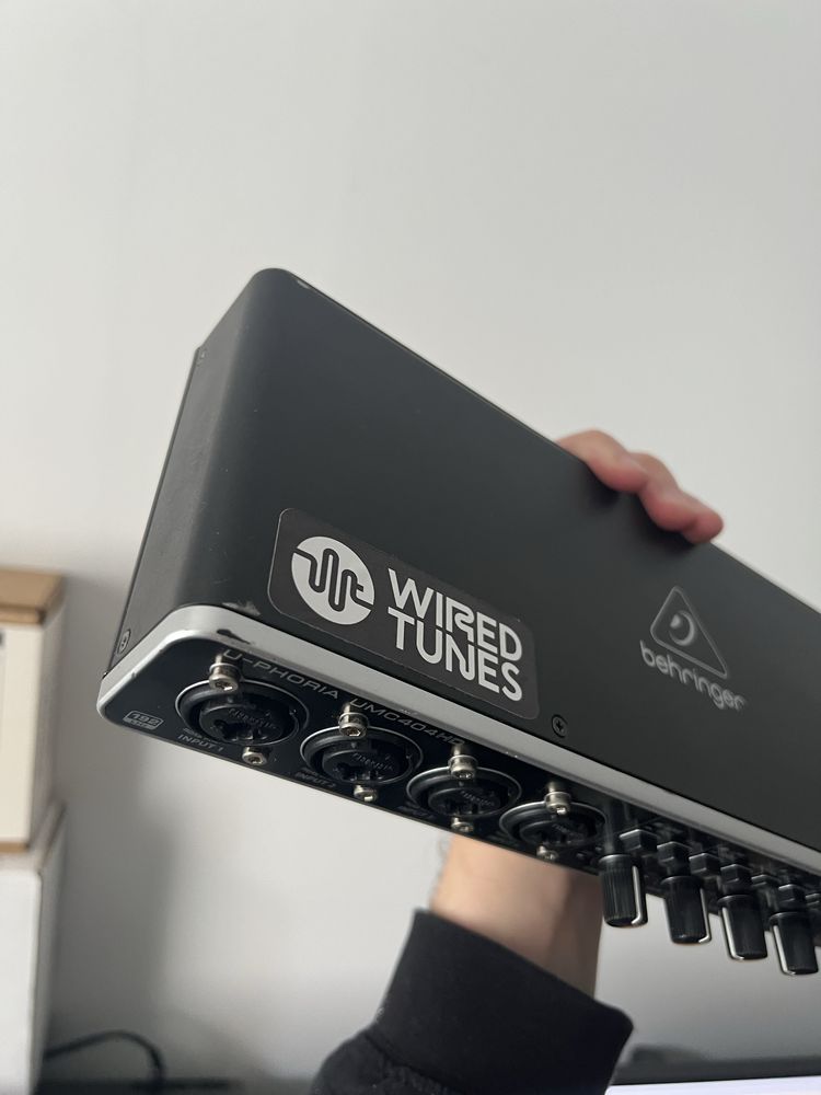 Behringer Uphoria UMC404HD audio interface interfejs