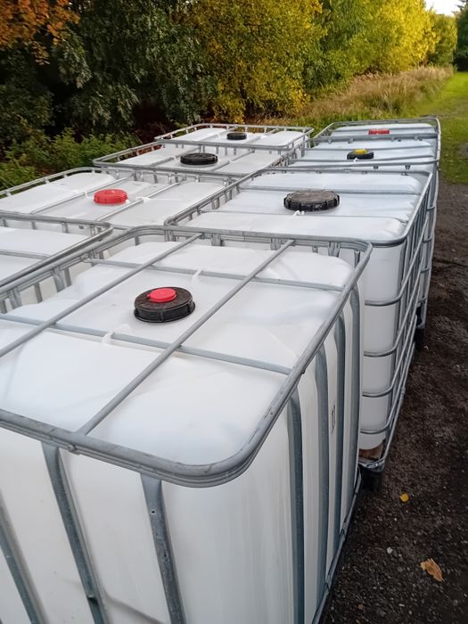 Mausery, zbiorniki 1000l czyste, umyte
