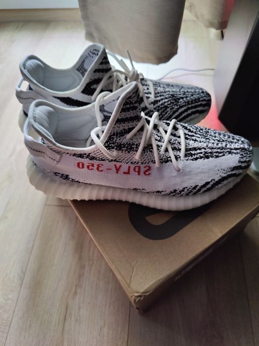 Yeezy 350 v2 zebra 46 2/3 Adidas Kanye West białe czarne white black