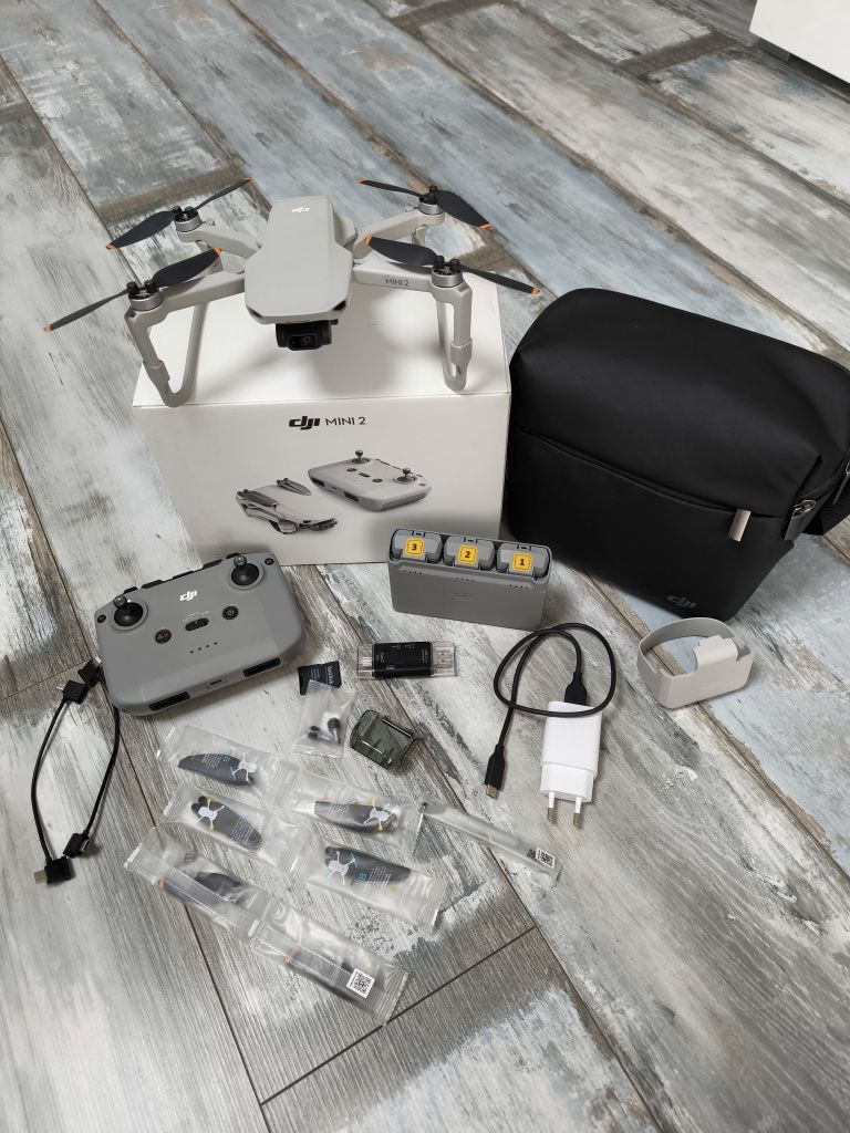 Dron DJI Mavic Mini 2 Fly More Combo na gwarancji + dodatkii