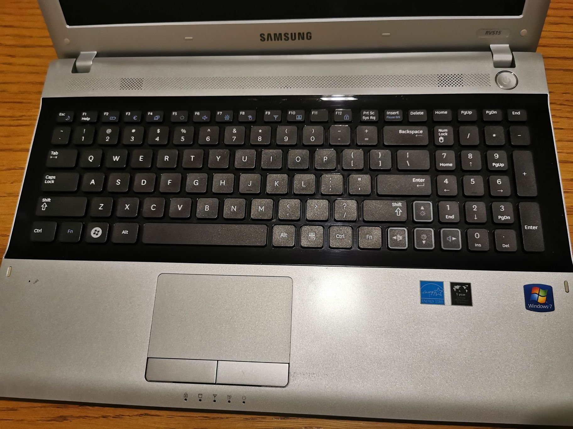 Laptop Samsung NP-RV515 Windows 10