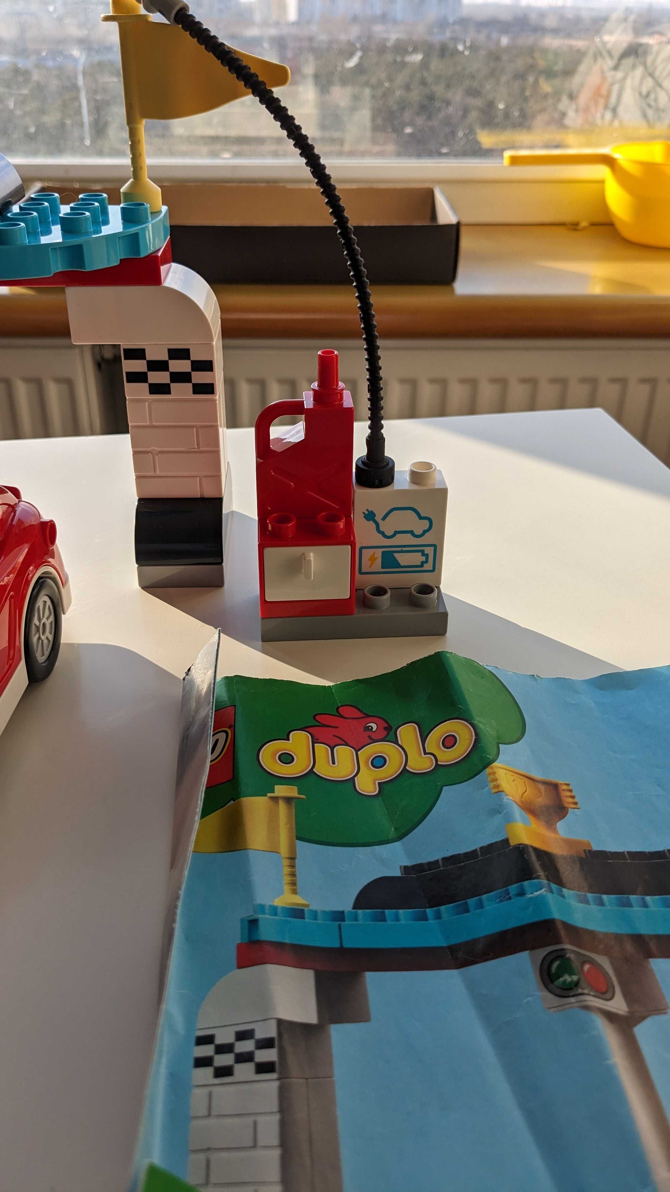 lego duplo 10947 гоночні машини