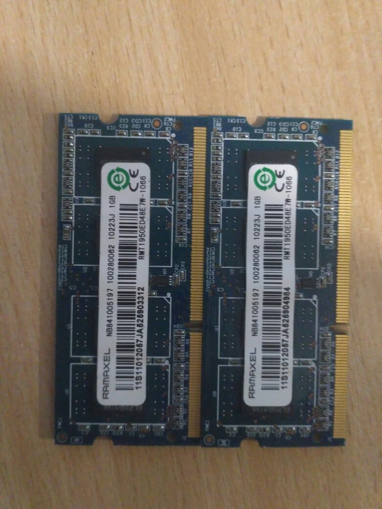 Продается память комплект 2x1GB DDR2 RAMAXEL  RNT1950ED48E7W-1066