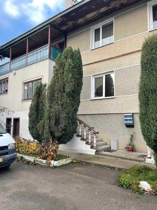 Продаж 5-кім кв з гаражем, зем.діл 2 сот  в м. Тлумач! Держпрограми!