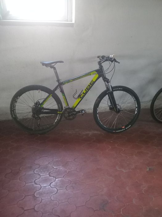 Vendo Bicicleta Mountain CUBE, CARCAVELOS