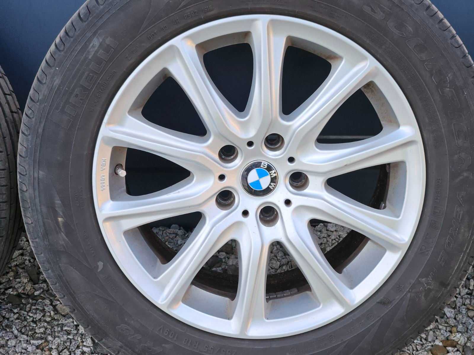 Felgi BMW X5 E53 i Opony Pirelli