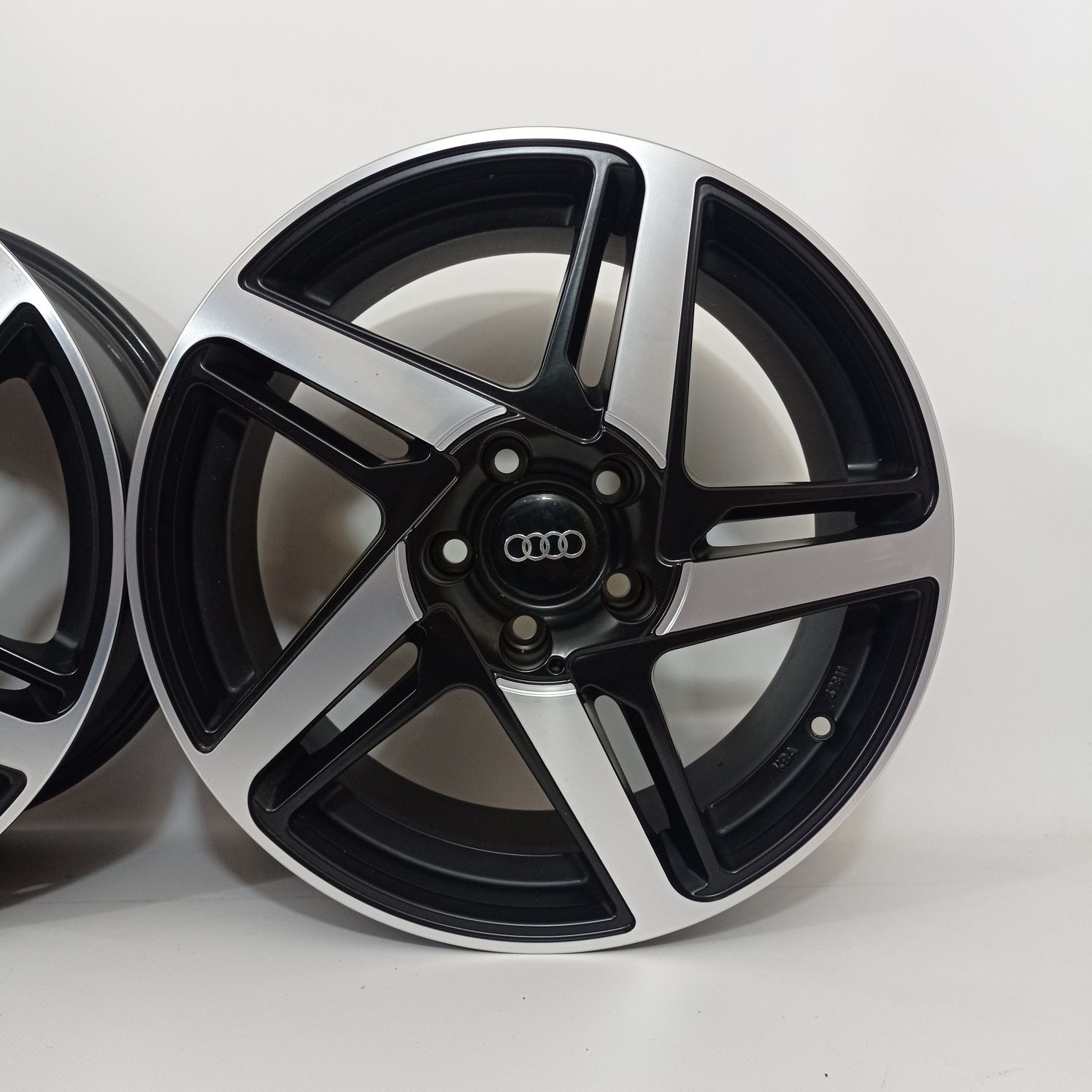 5x112 17" audi a4 b7 b8 b9 a5 a6 c6 c7 c8 a7 a8 q2 q3 q5