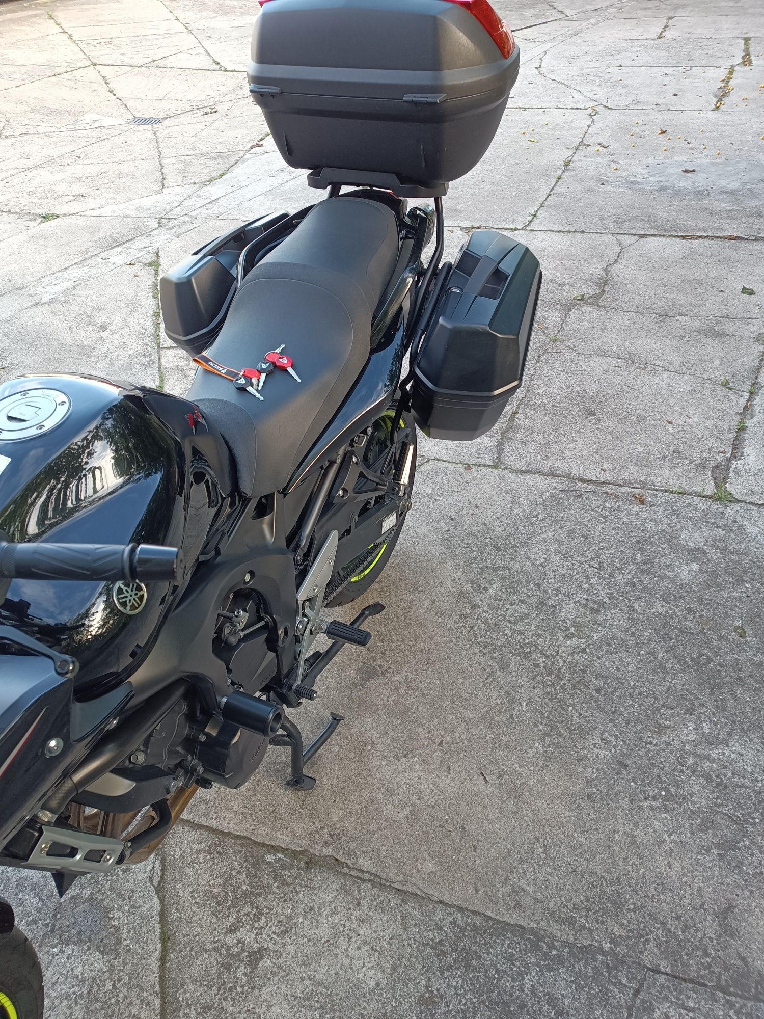 Yamaha FZ6 S2 FAZER bezwypadkowy, 1 rej. 13.05 2010r