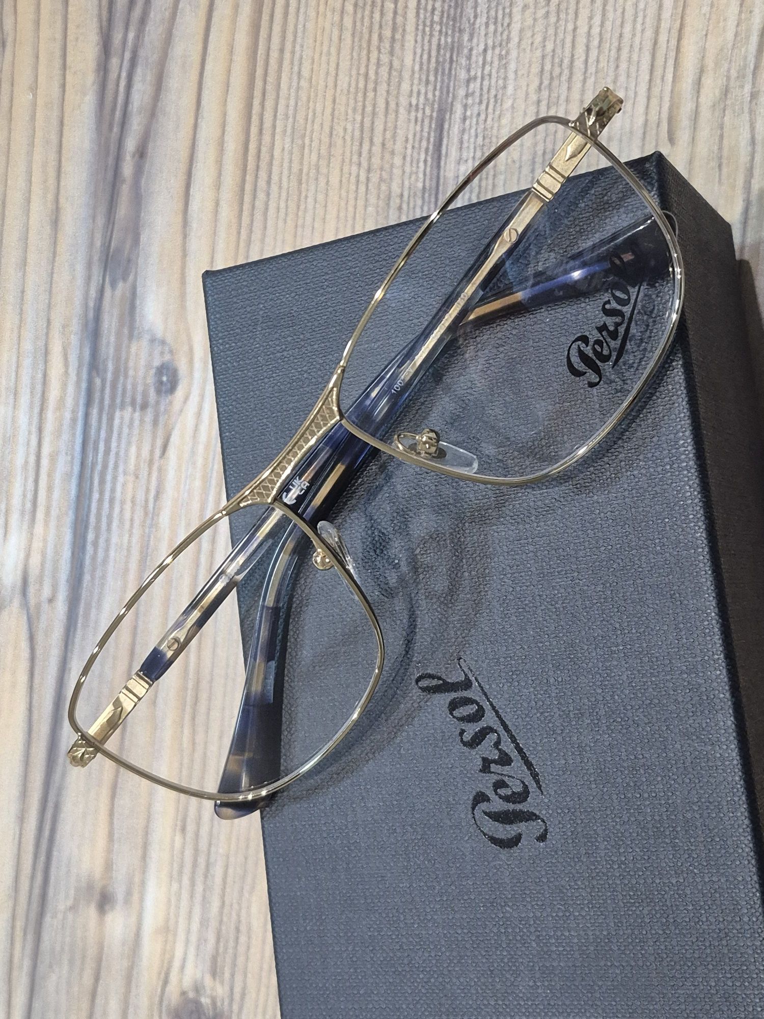Чоловічі оправи для окулярів в колорі Gold 1001-V 515 Persol !