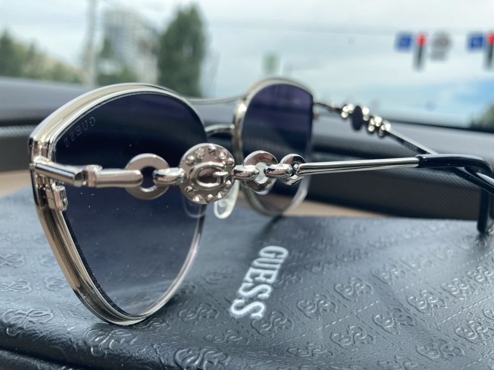 Окуляри Guess (оригінал)