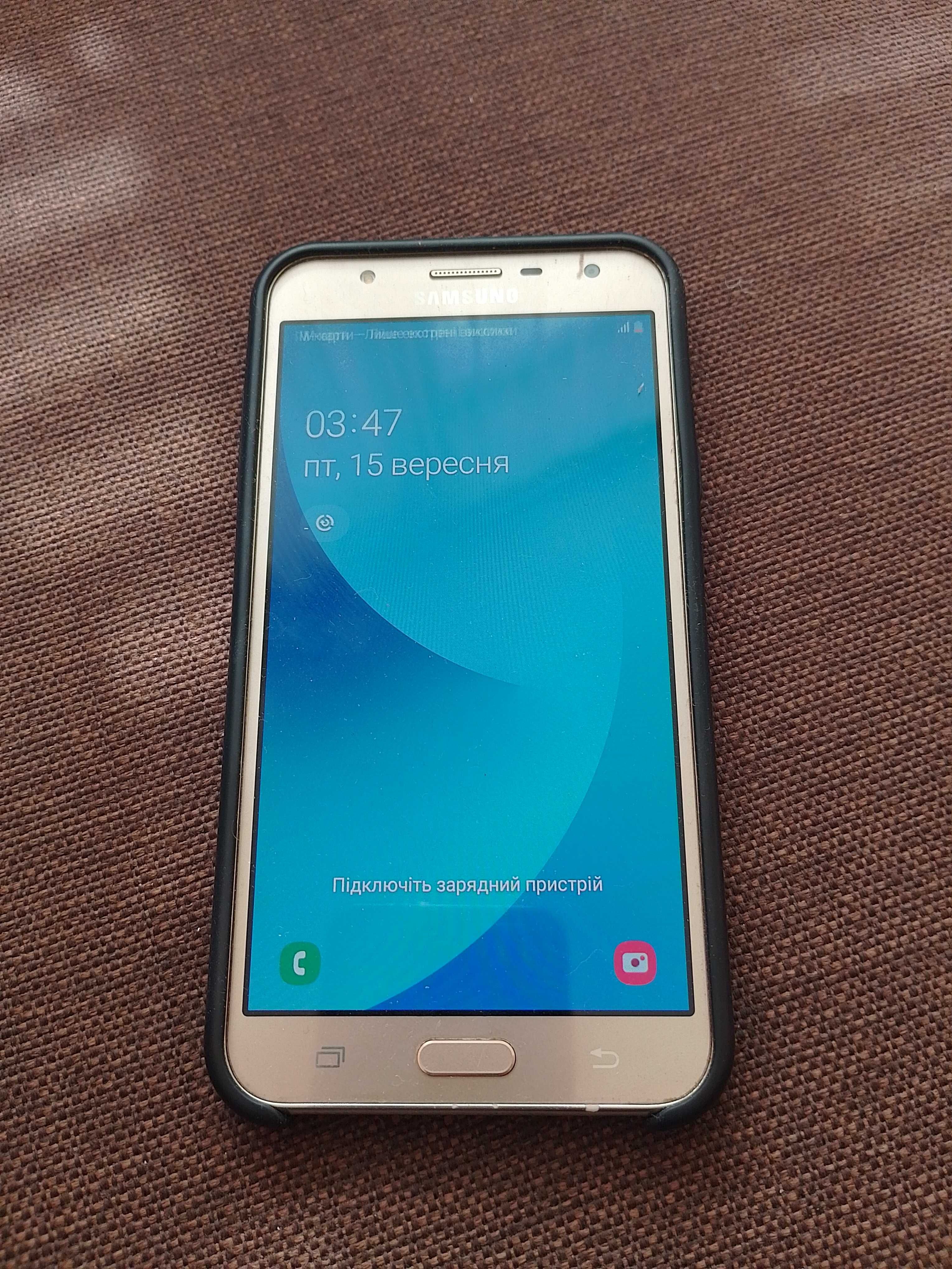 Мобільний телефон Samsung J-701F
