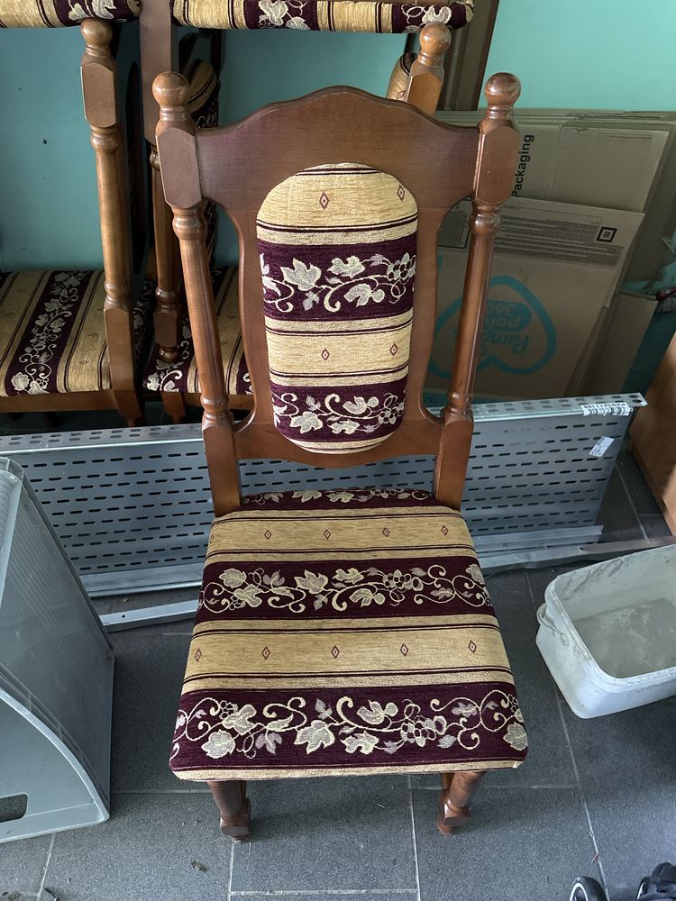 Krzesla 8 sztuk
