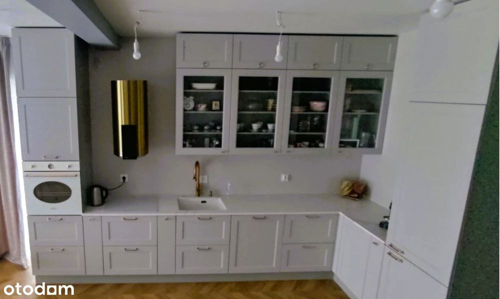 Bliźniak gotowy do zamieszkania z dużą działką na Kępie Tarchomińskiej