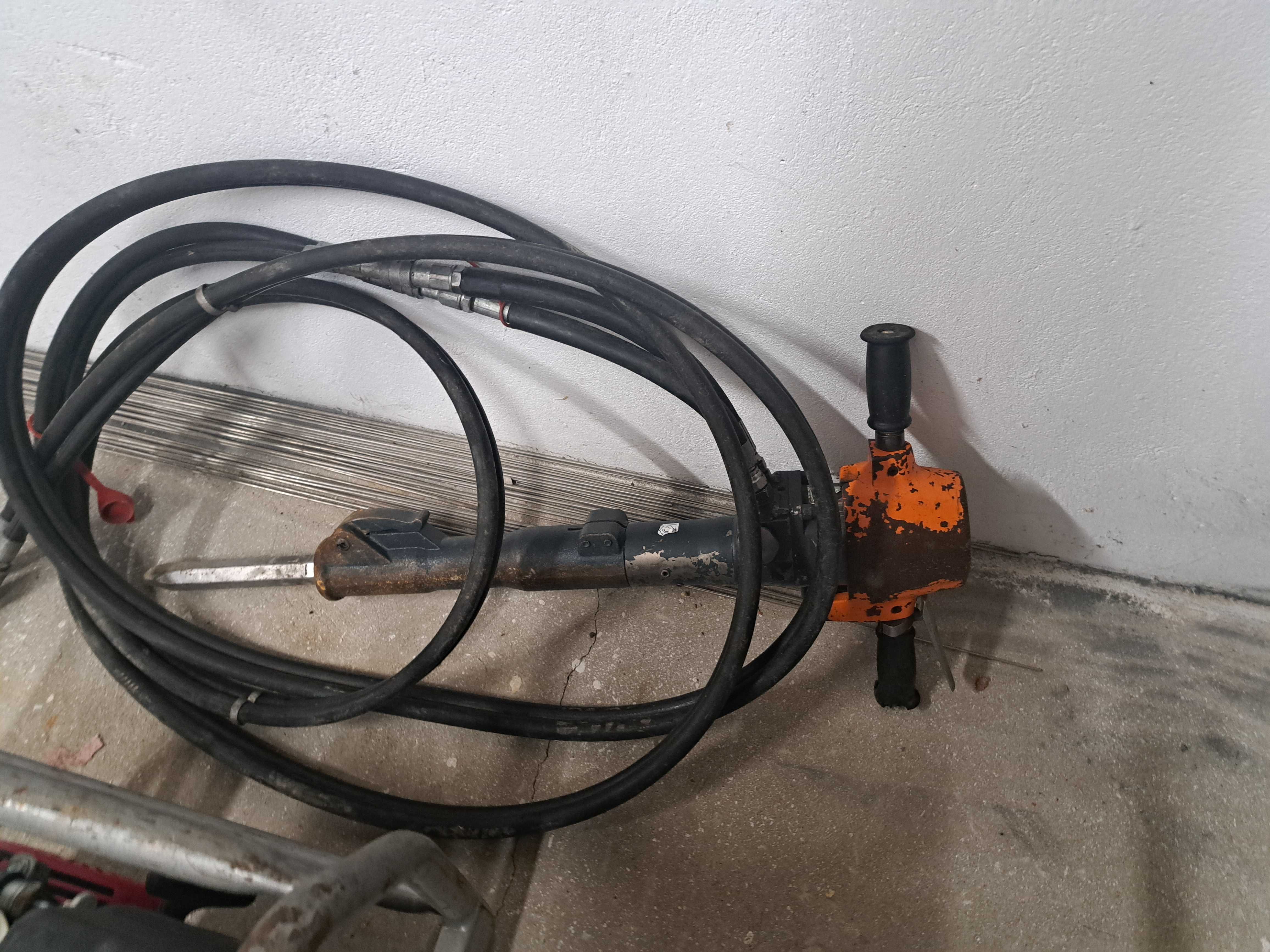 Sprzedam agregat hydrauliczny Beele MIdi 20-140 z osprzętem