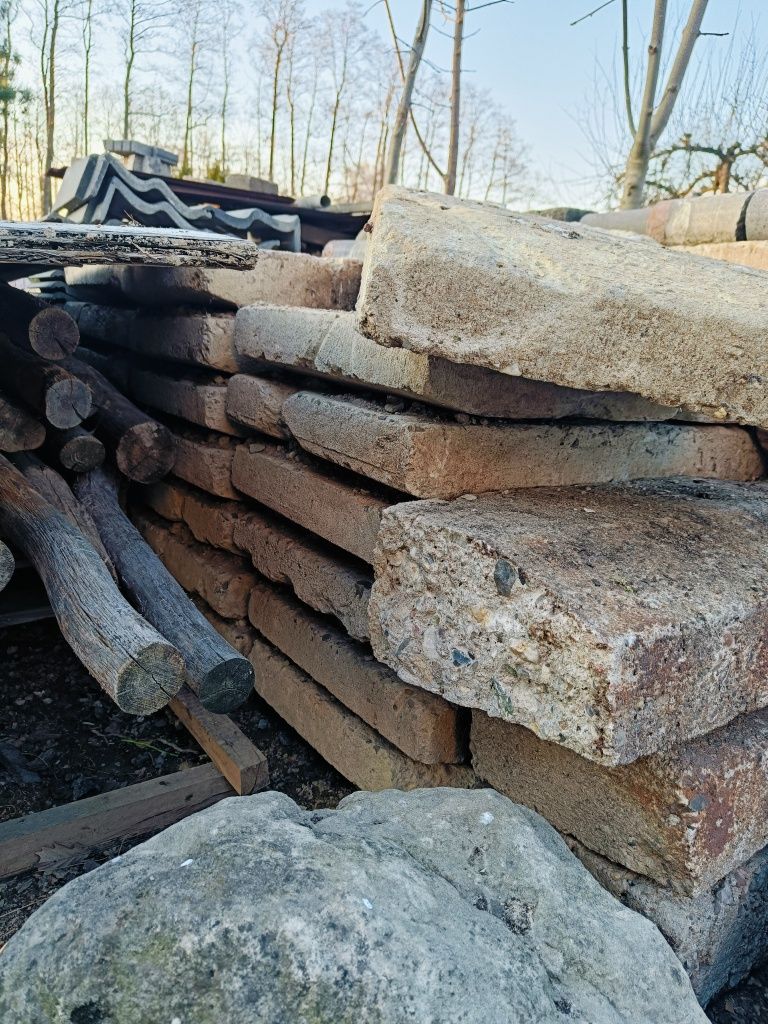 Sprzedam płyty betonowe.