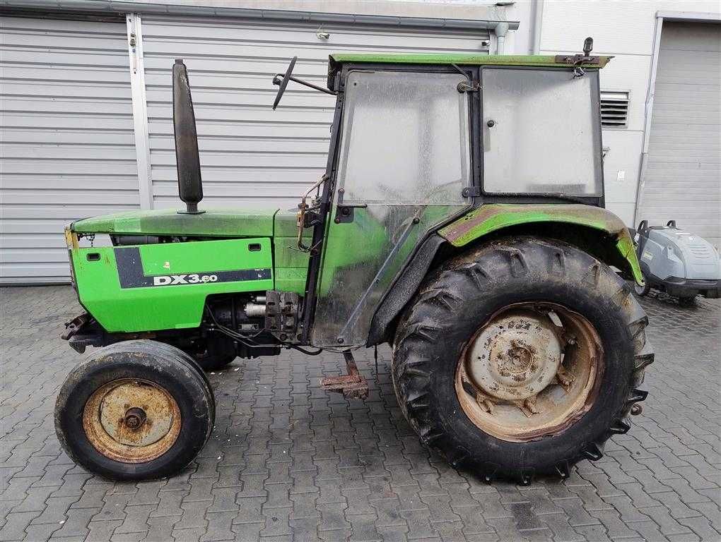 Traktor DEUTZ FAHR DX3.60 D1068/4 S, 70,7 KM, S015365