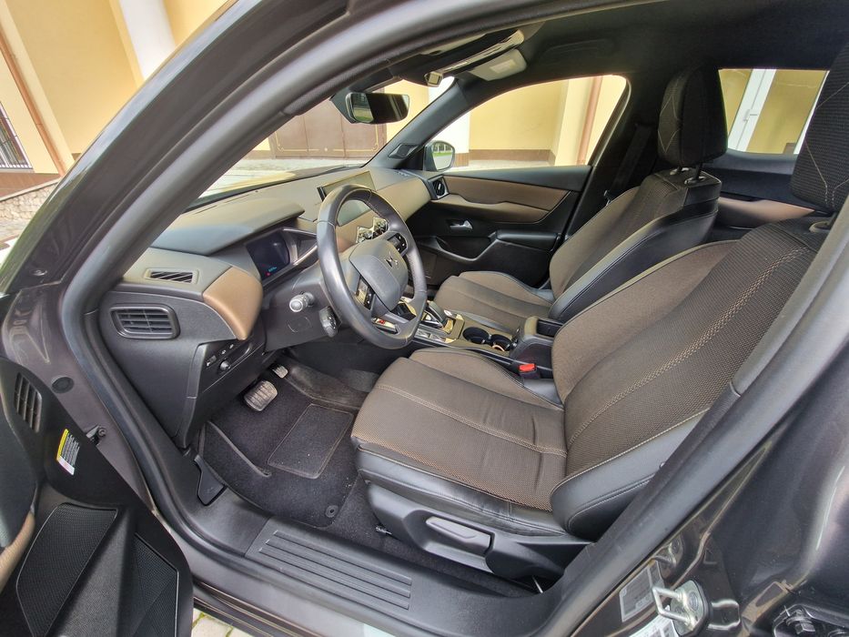 Електромобіль DS3