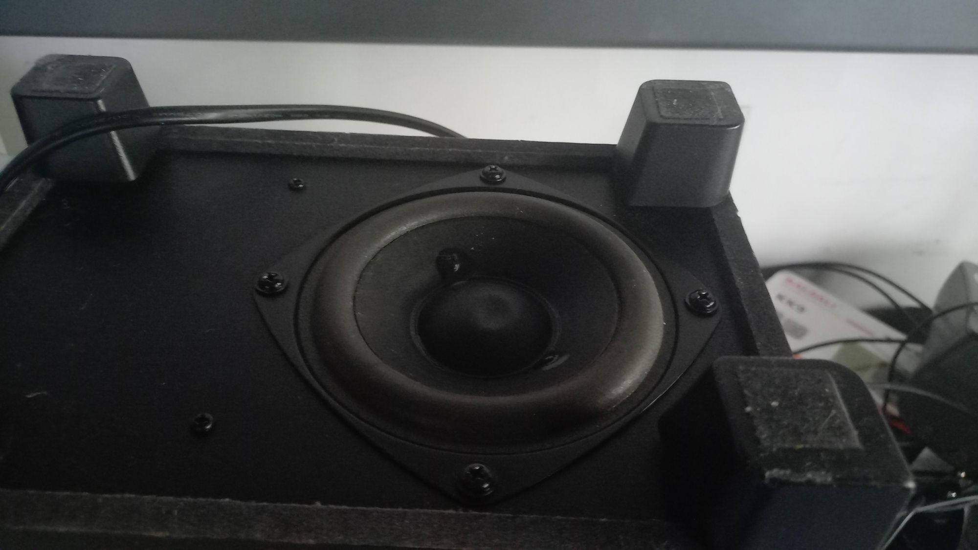 Głośniki komputerowe 2.1 Logitech Z313.