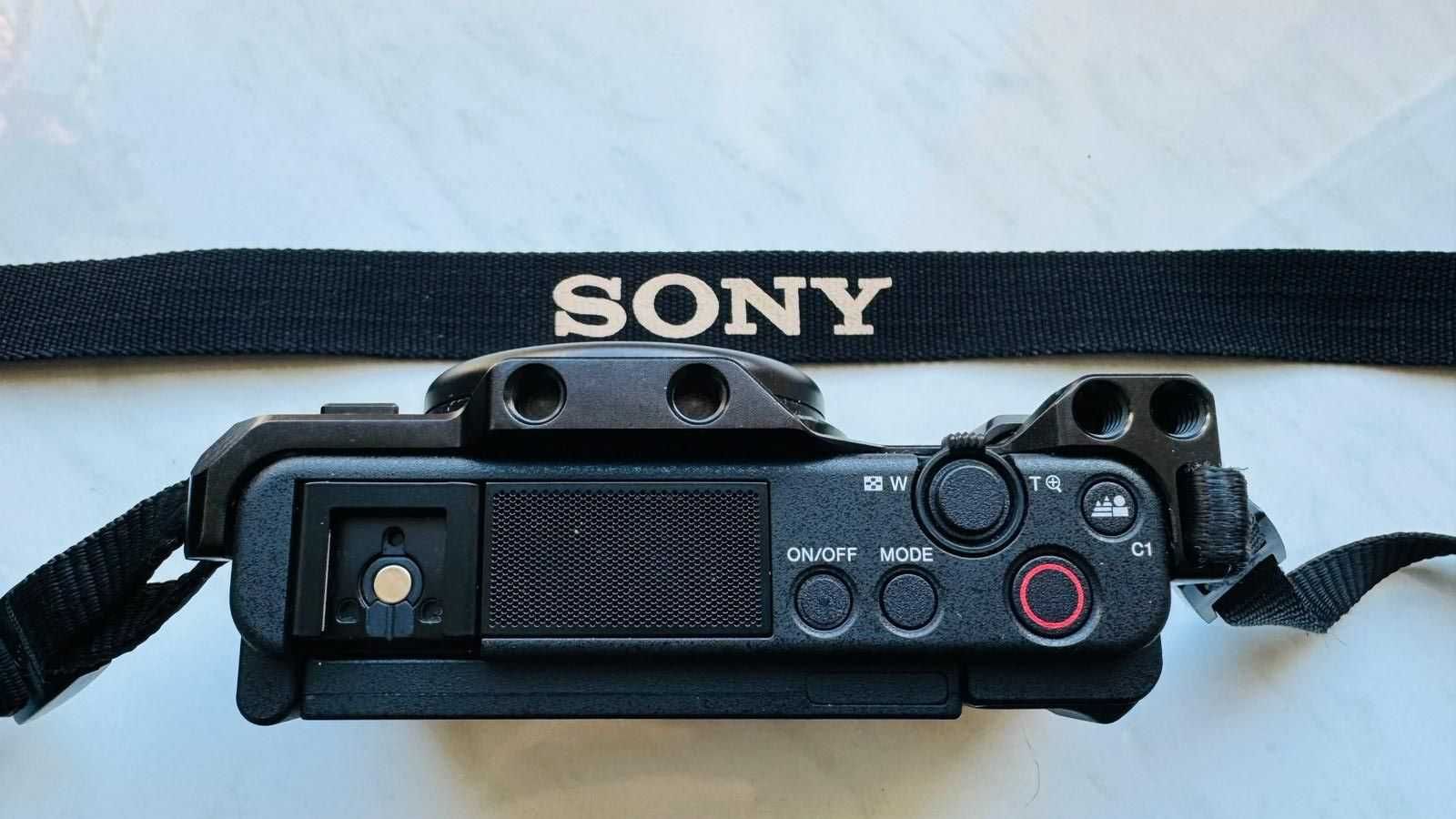 Aparat fotograficzny cyfrowy Sony ZV1