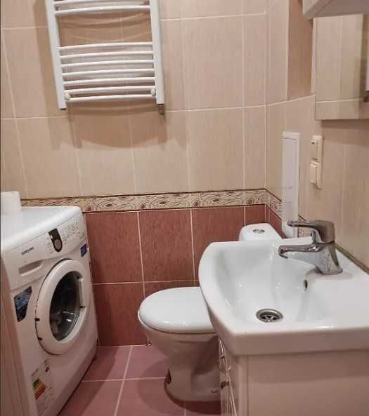 Продаж 2к квартири 44 кв. м тихий район
