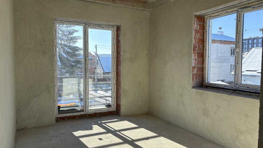 Продаж котеджу, Винники