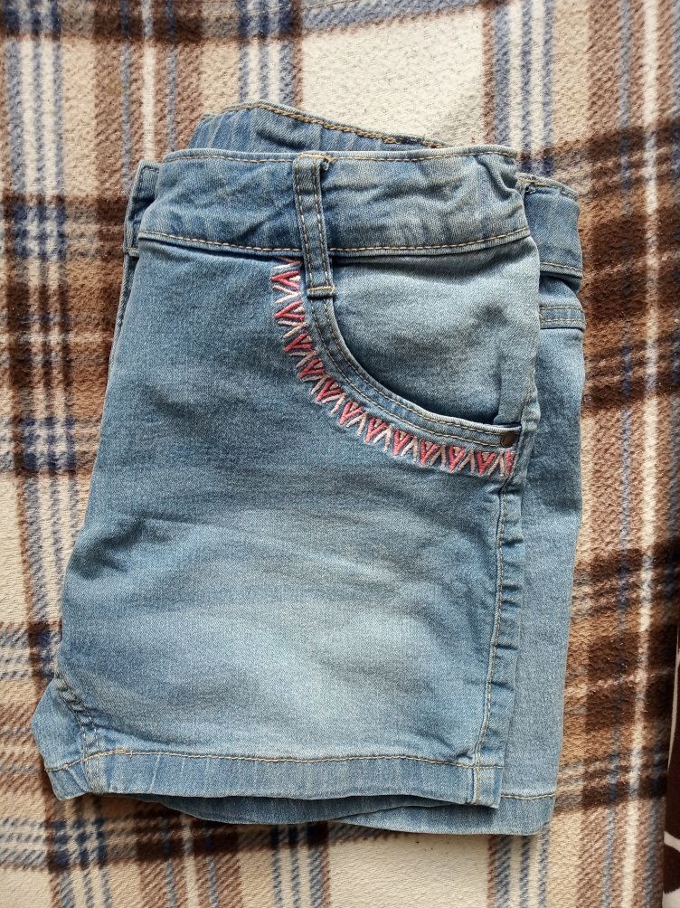 Szorty jeansowe dziewczęce rozm.152 cm