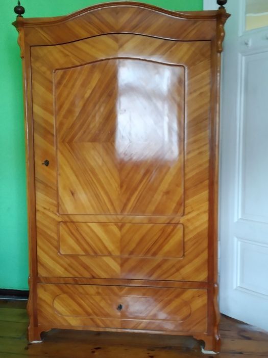 Szafa po renowacji antyk