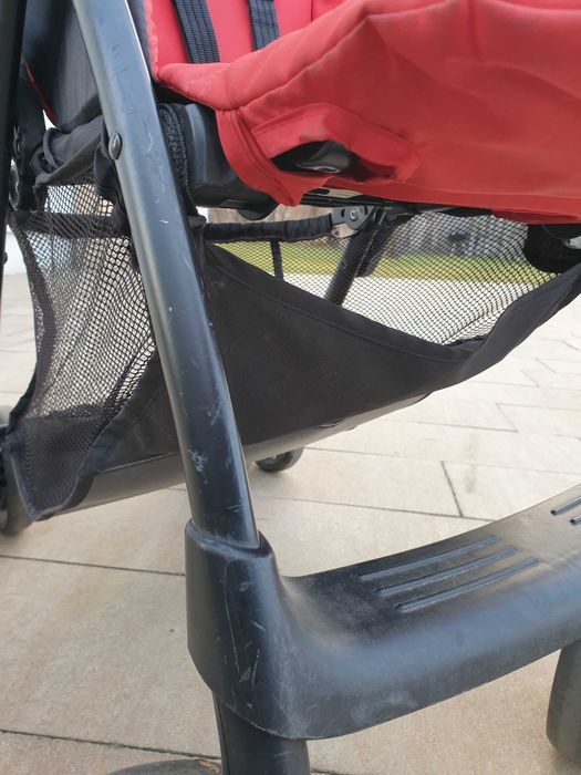 wózek spacerowy Joie z przekręcaną rączką