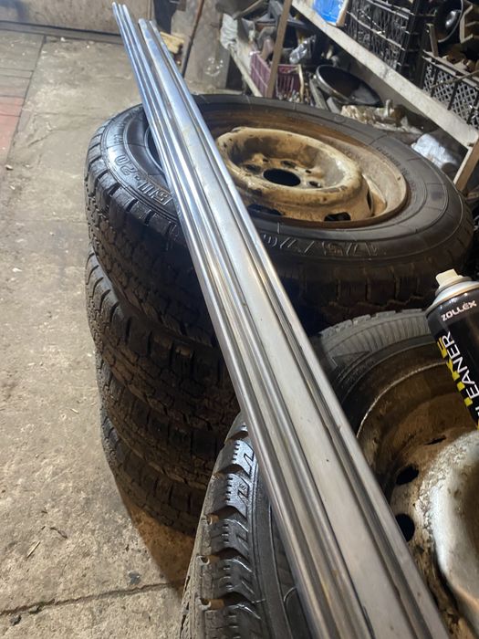 Хром пороги хром колпаки кром на авто Ваз