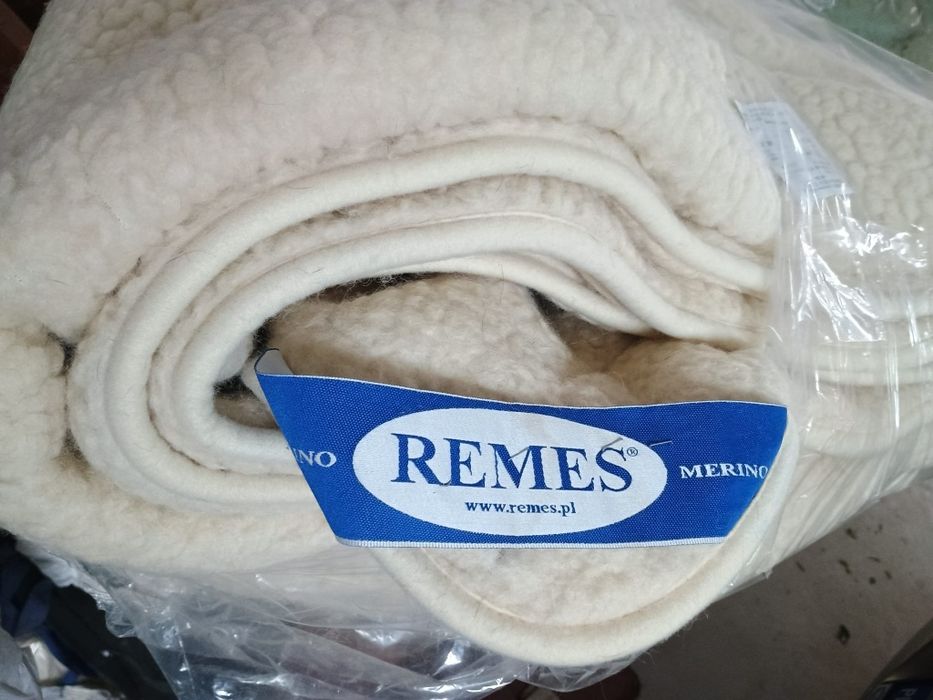 Kołdra wełniana 175x200