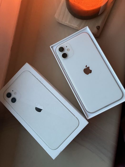 iPhone 11 - biały