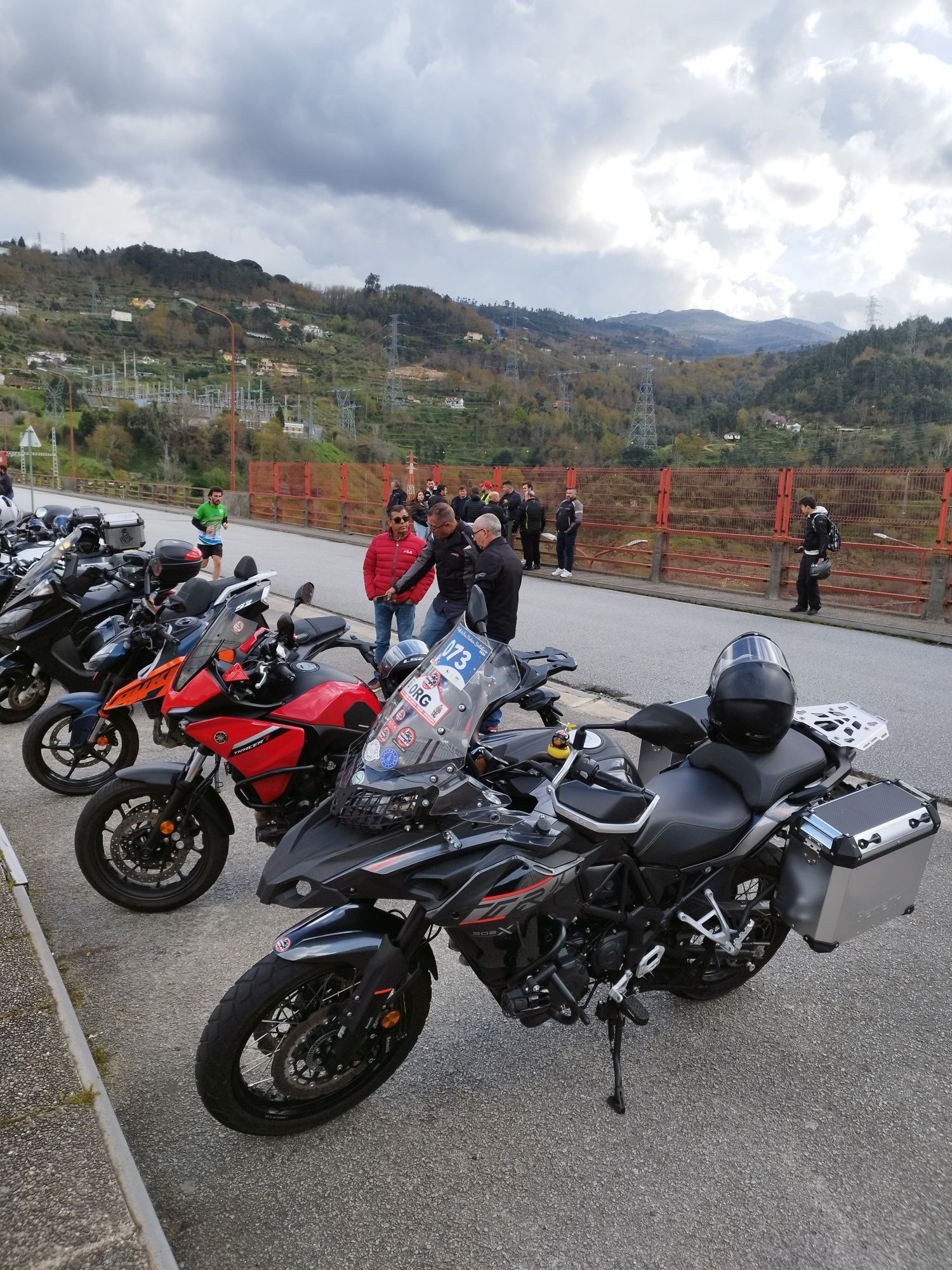 Benelli trk 502 x
