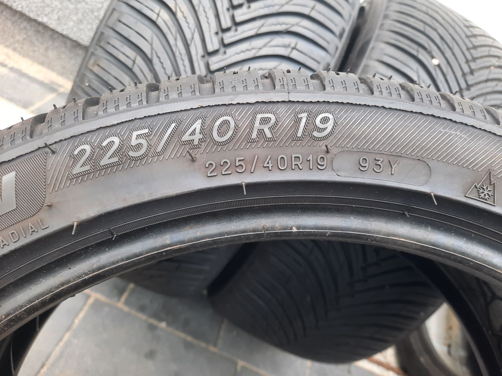 4 opony 225/40 R19 Michelin CrossClimate Maxxis 7mm 2021r