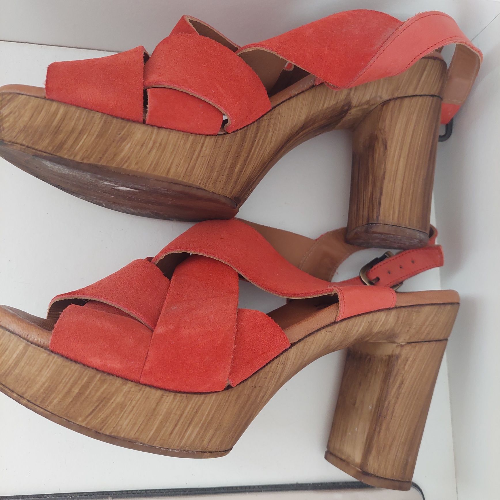 Sapatos 40 Novos sem etiqueta