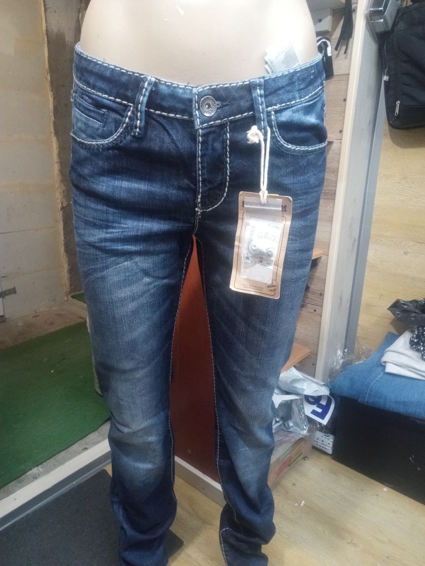 Spodnie Soccx R422 Romy regular fit W29 L34 i W31 L34 likwidacja